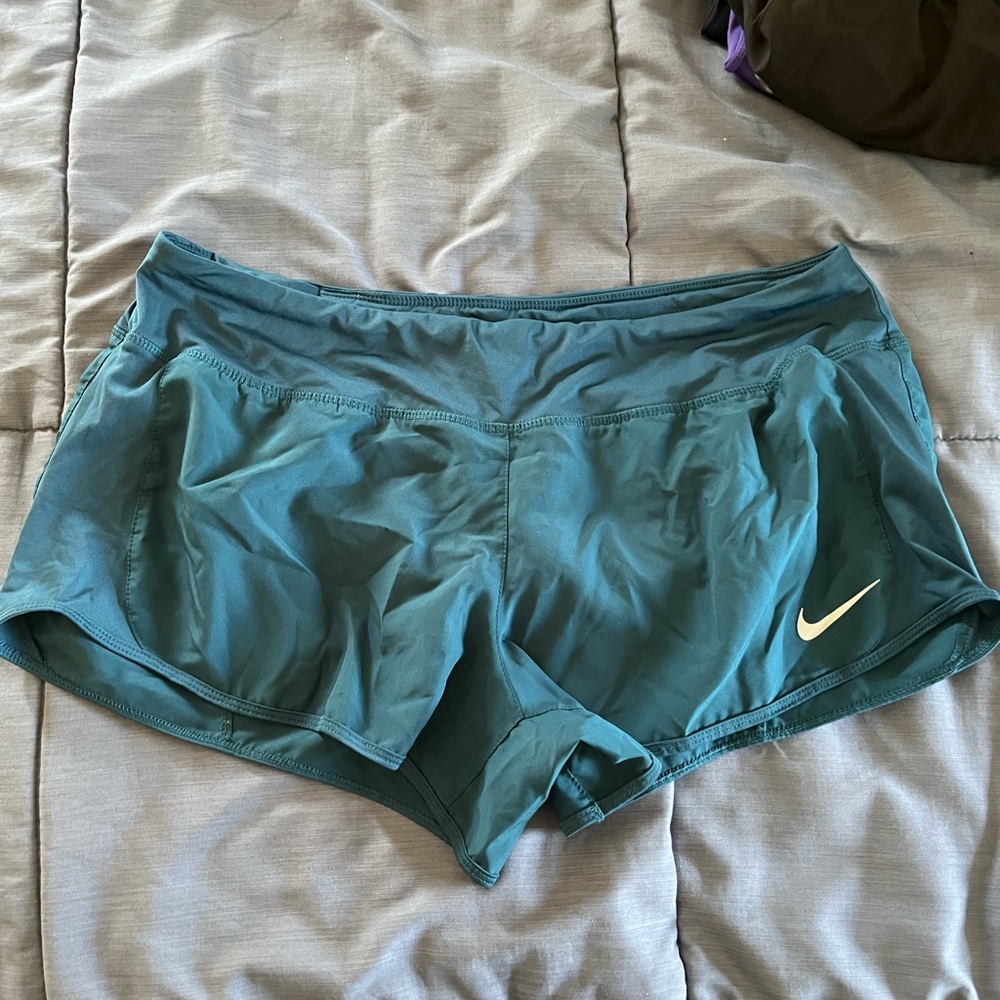 Nike drifit shorts